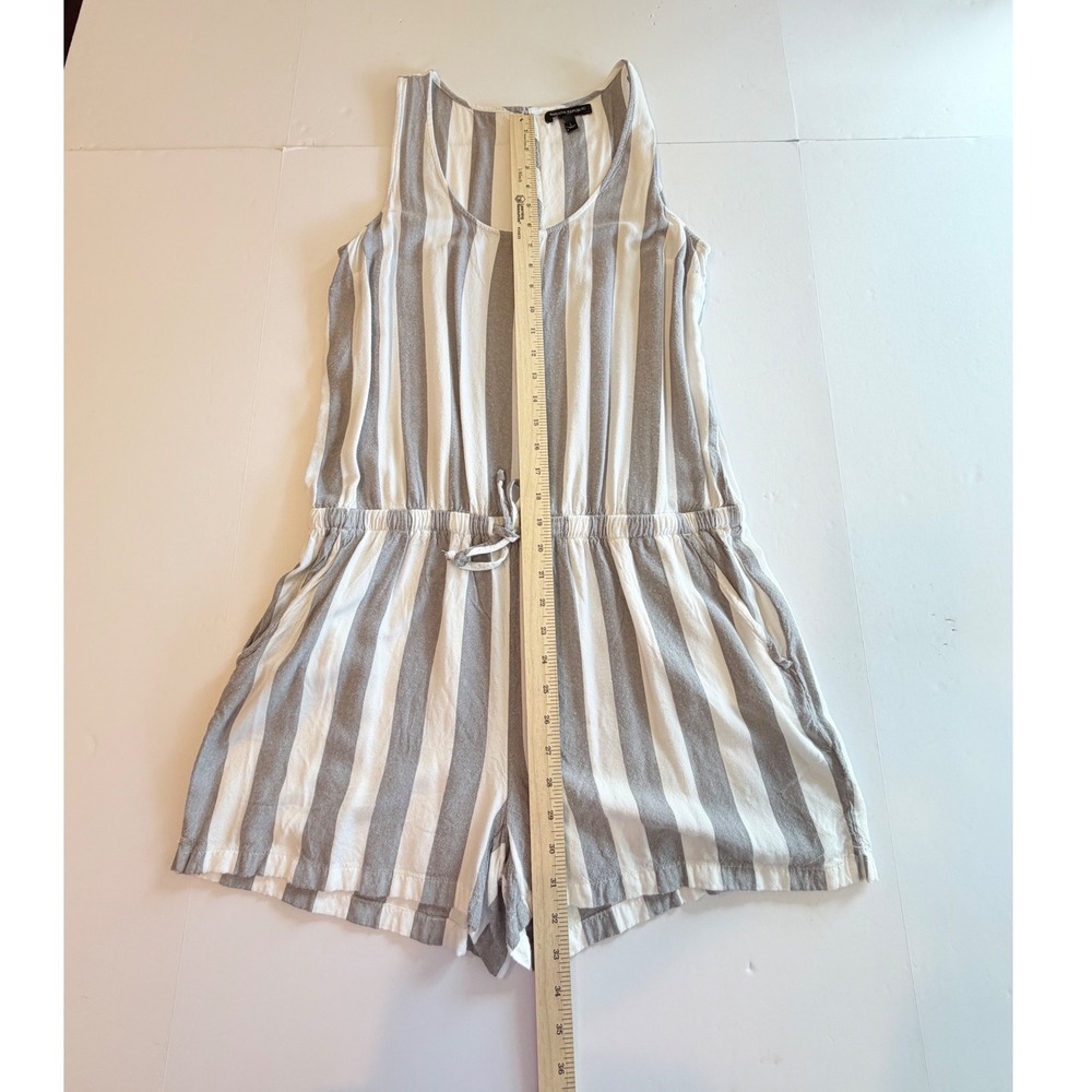 Banana Republic Women Gray White Striped Sleeveless Romper Size L Pockets Rayon - Picture 4 of 8